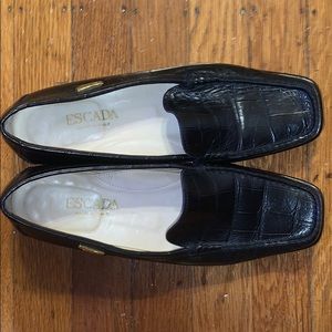 Escada loafers